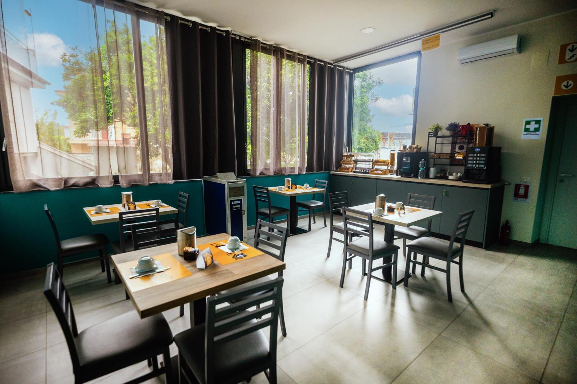 Terminal 1 Guest House Νάπολη Εξωτερικό φωτογραφία