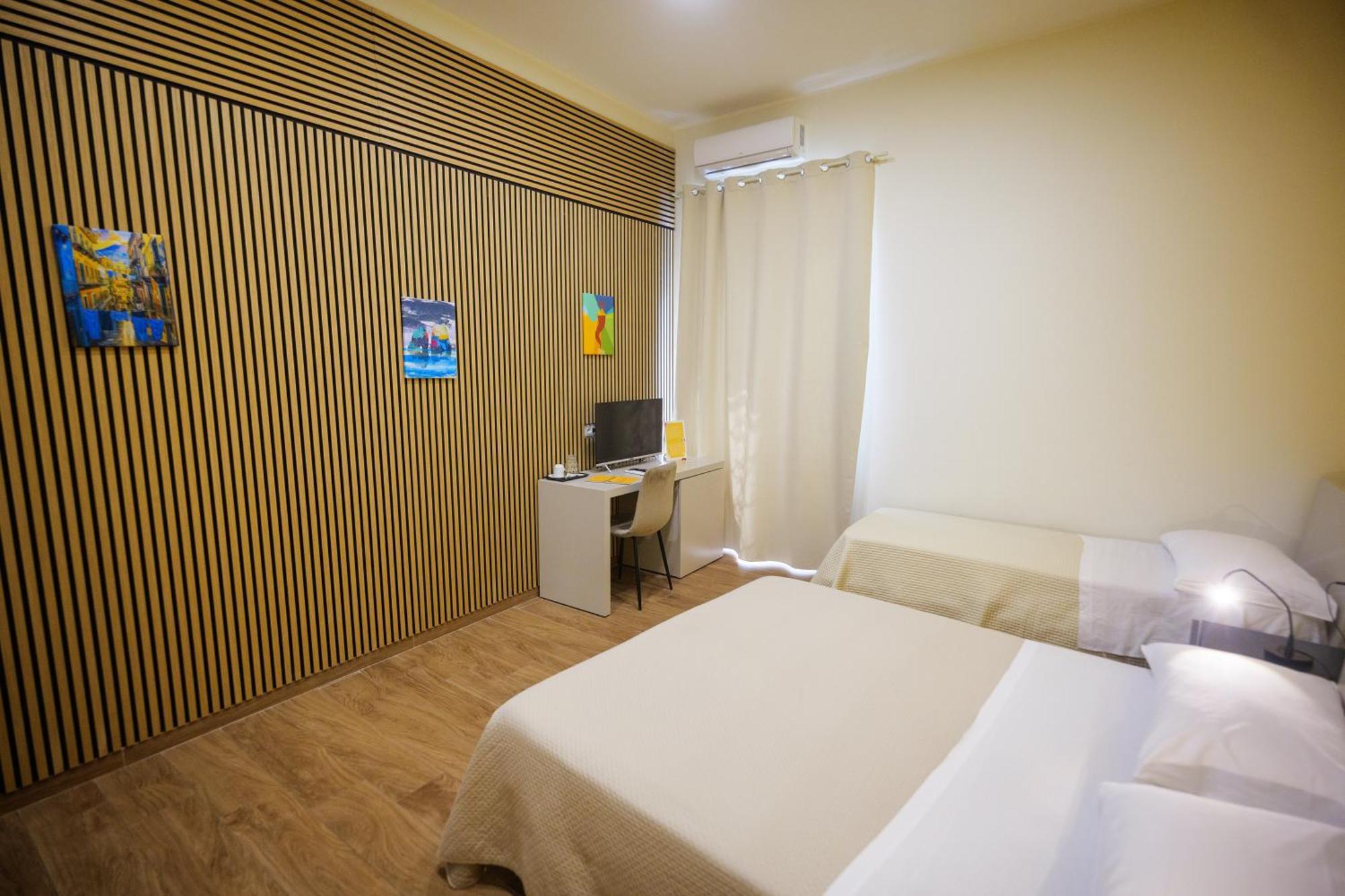Terminal 1 Guest House Νάπολη Εξωτερικό φωτογραφία