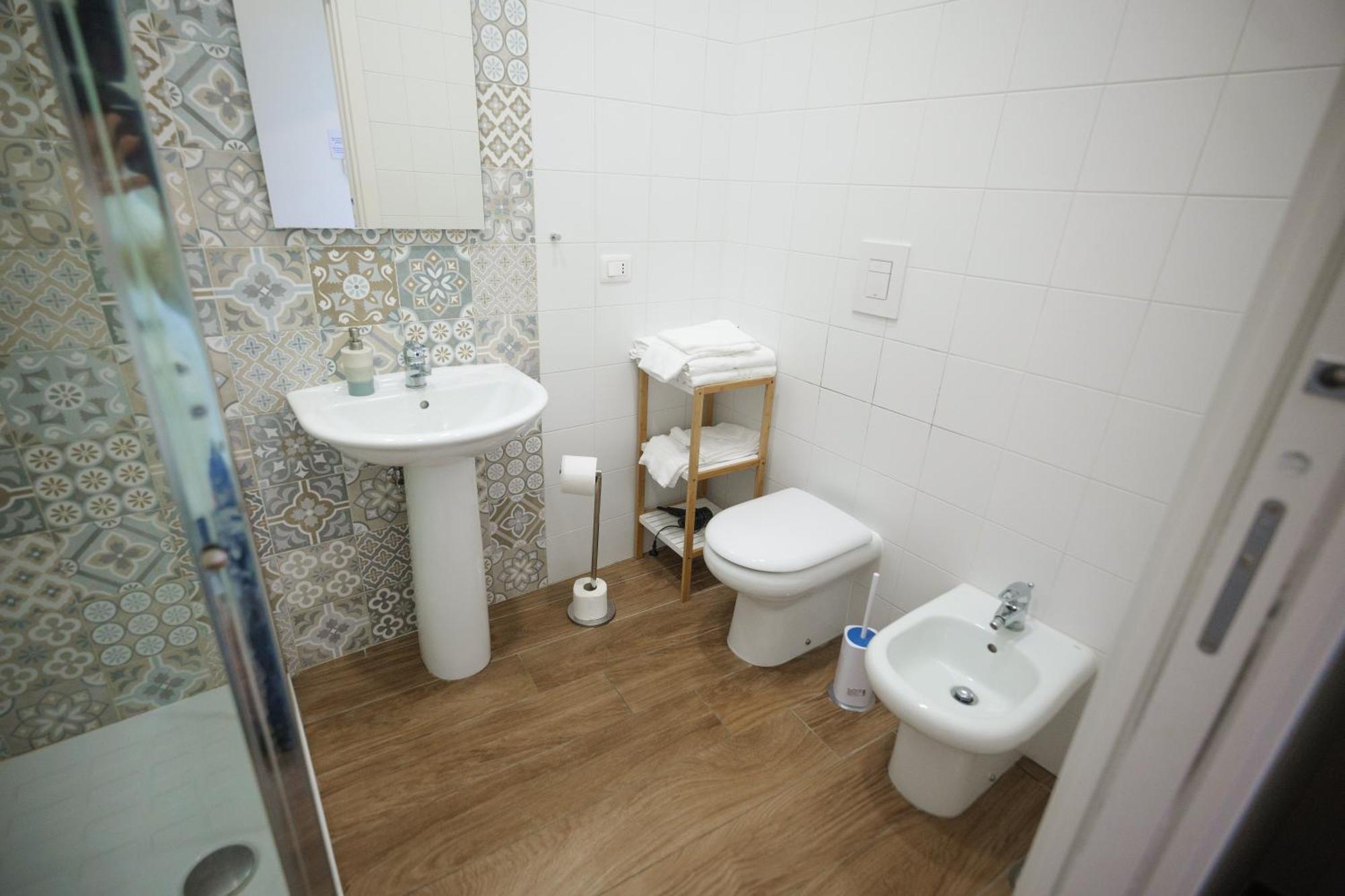 Terminal 1 Guest House Νάπολη Εξωτερικό φωτογραφία