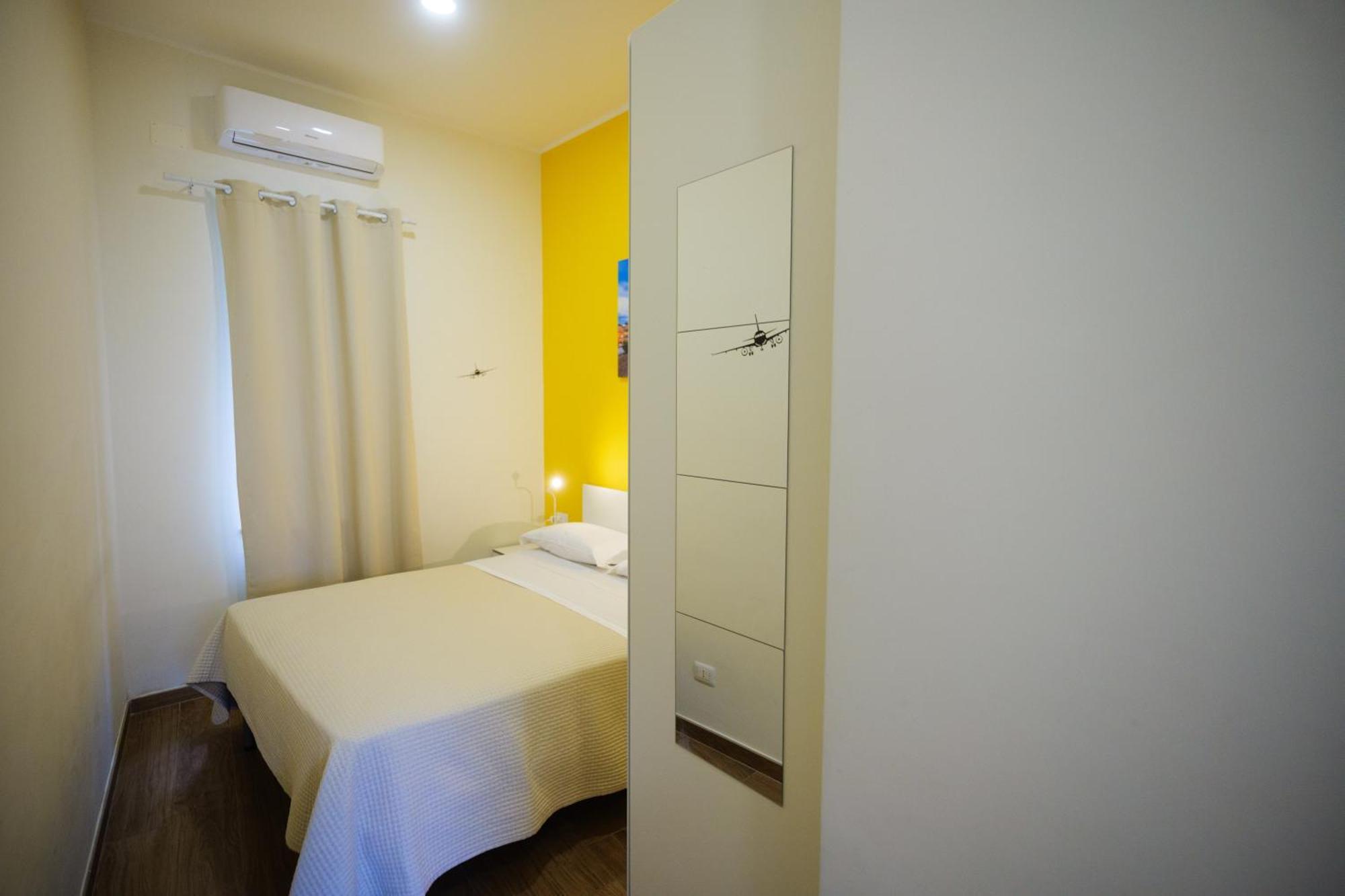 Terminal 1 Guest House Νάπολη Εξωτερικό φωτογραφία
