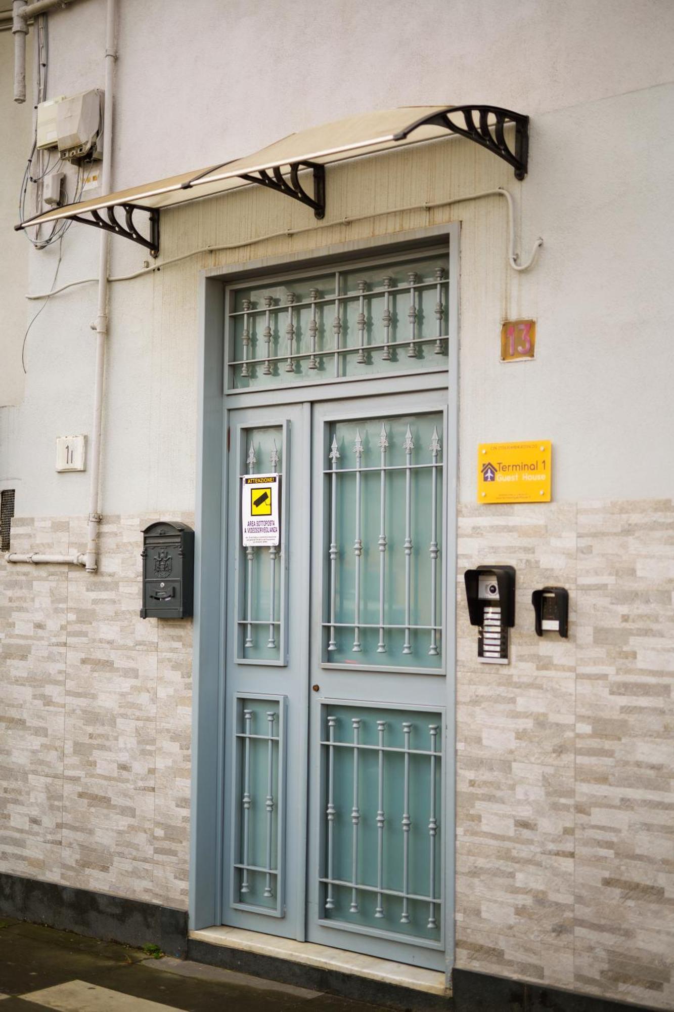 Terminal 1 Guest House Νάπολη Εξωτερικό φωτογραφία
